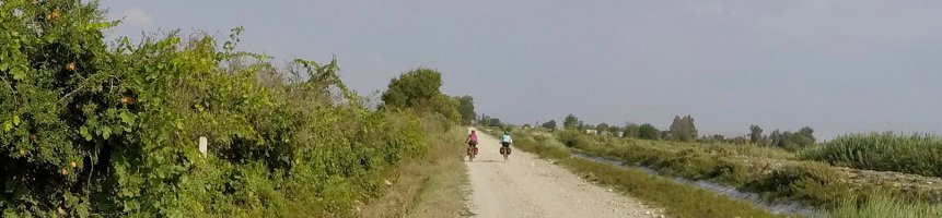 en bici hacia Pamukkale